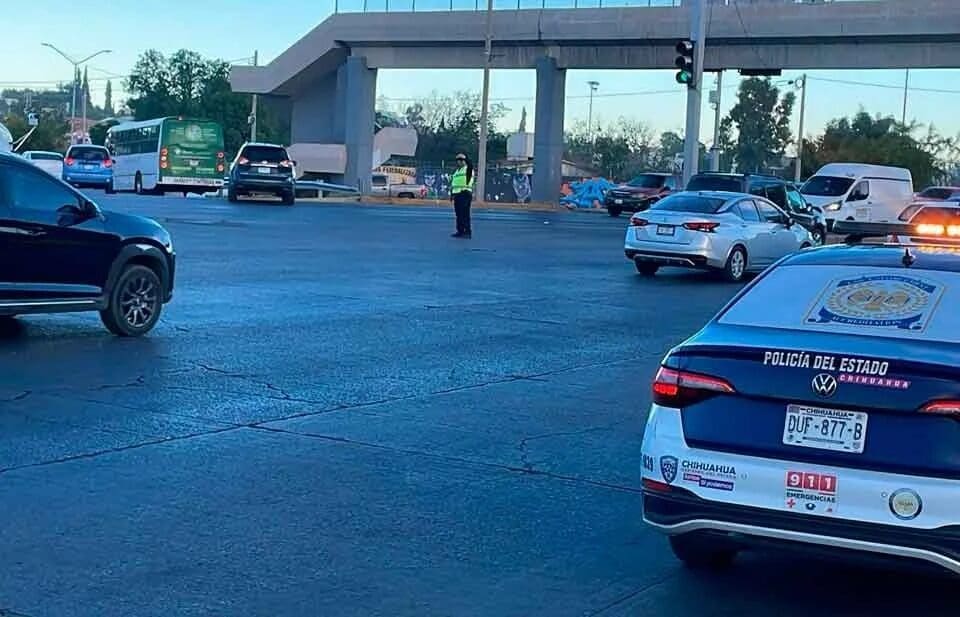 La Policía Vial de Chihuahua detuvo a 32 conductores por manejar alcoholizados del 20 al 26 de abril. En la misma semana se registraron 243 accidentes y 344 infracciones por exceso de velocidad. Conoce el reporte completo aquí.
