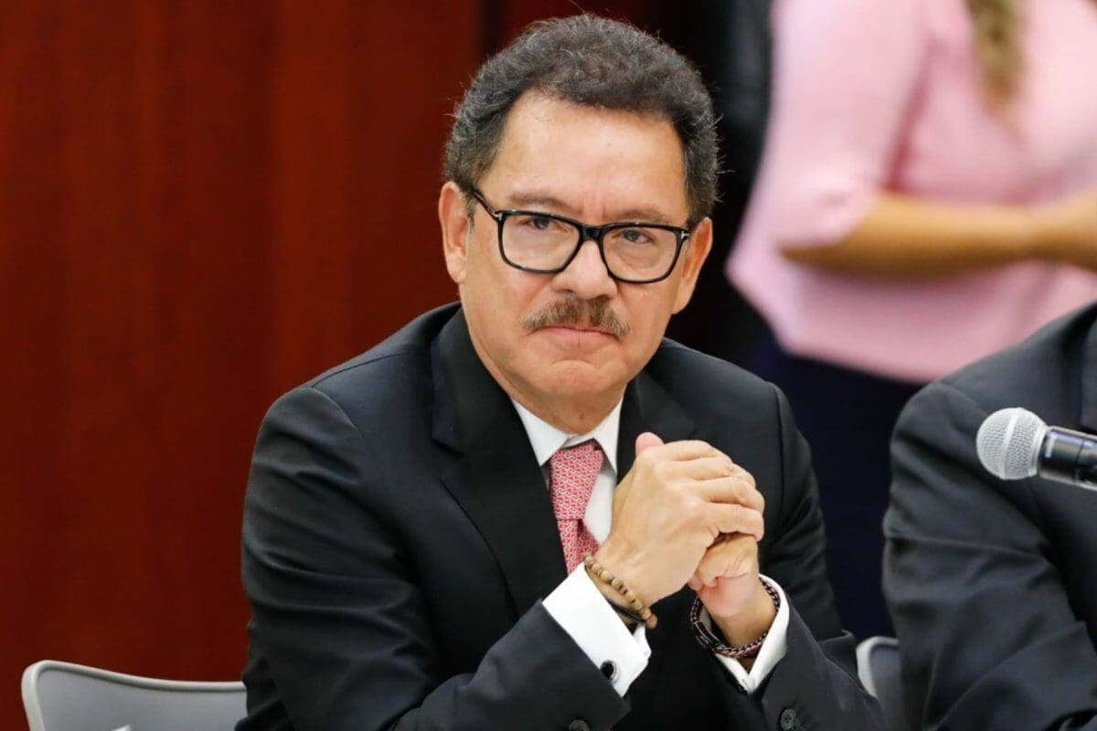 La Red Universitaria Chihuahua Green instaló seis mesas técnicas con 10 instituciones de educación superior para impulsar proyectos en energía limpia y economía circular. Conoce los detalles de esta iniciativa que posiciona a Chihuahua a la vanguardia.
