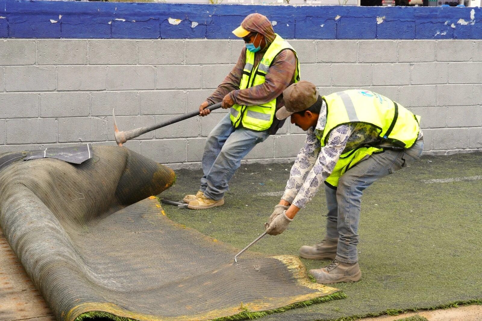 El Municipio de Chihuahua inició la remodelación de las canchas del parque Huerta Legarreta con una inversión de más de 3 millones de pesos. Proyecto ganador del Presupuesto Participativo 2026. Conoce los detalles.
