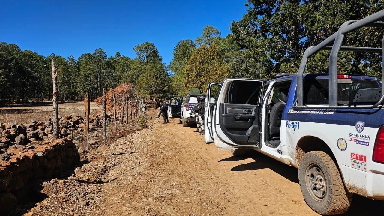 La FGE confirmó el ataque contra agentes de la AEI y civiles de Durango en Guadalupe y Calvo. Un herido por esquirla y atacantes prófugos. Ejército y Guardia Nacional se sumaron al operativo de búsqueda. Conoce los detalles aquí.
