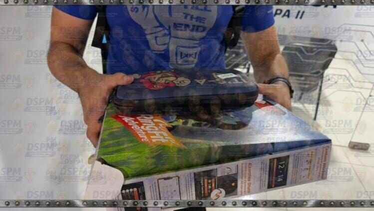 Un hombre intentó comprar una Nintendo Switch en Facebook con una transferencia falsa. La Policía Municipal de Chihuahua recuperó la consola gracias a la coordinación entre Policía Cibernética, Plataforma Escudo y Análisis Táctico.
