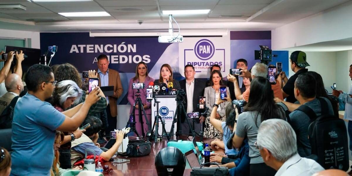 El PAN chihuahuense acusó a Morena de politizar la soberanía nacional para evitar responder por señalamientos de vínculos con el crimen organizado, y reiteró que Chihuahua no será entregado al narcotráfico.
