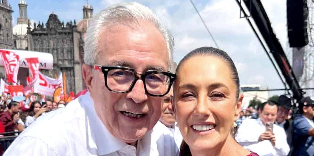 La FGR localizó a Rubén Rocha Moya pero aún no lo cita a declarar. Unifica tres carpetas que lo vinculan con el Cártel de Sinaloa y analiza una detención provisional con fines de extradición, mientras drones vigilan el Palacio de Gobierno de Culiacán.

