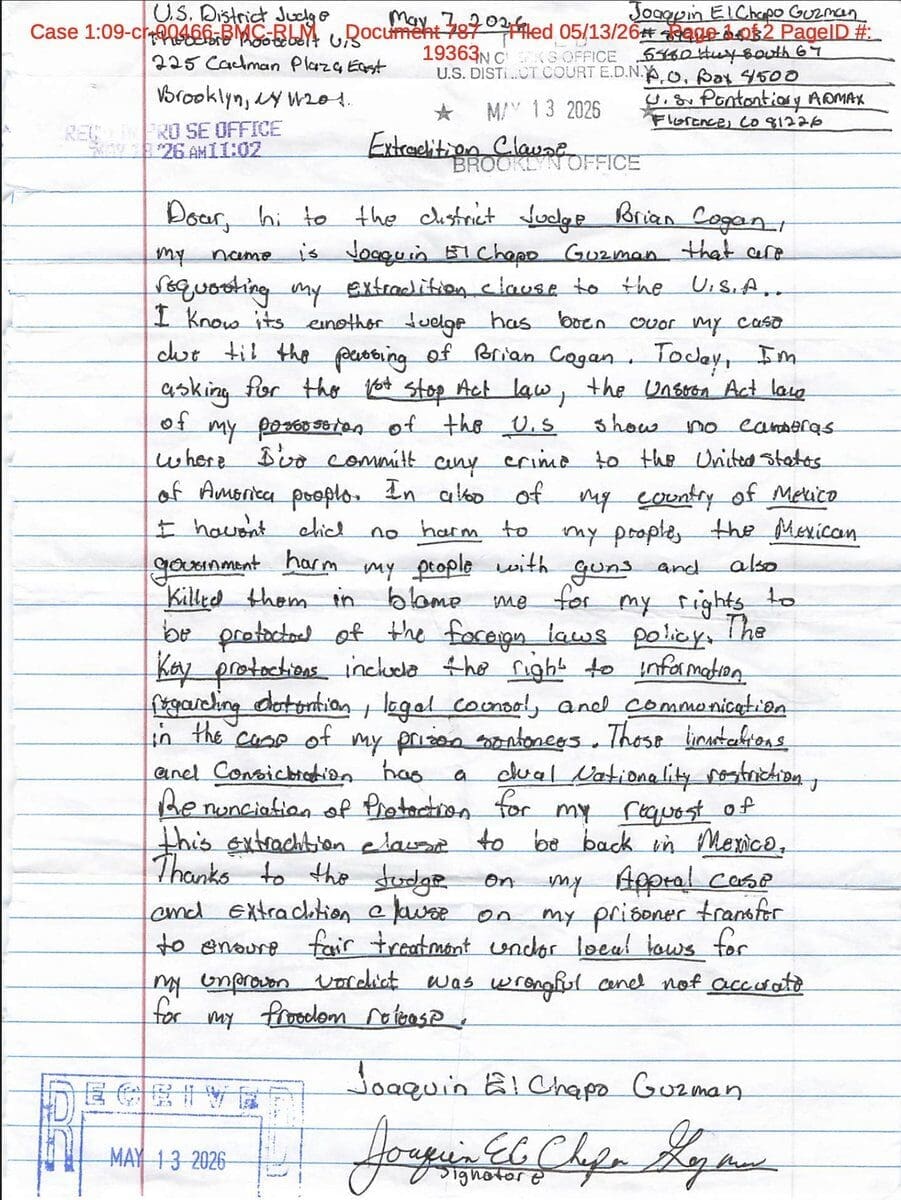 El Chapo Guzmán envió una nueva carta al juez Brian Cogan desde la prisión de Florence, Colorado, donde reiteró su solicitud de regreso a México, argumentó que su condena fue errónea y culpó al gobierno mexicano por la muerte de personas.
