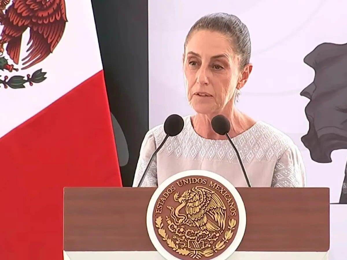La presidenta Sheinbaum inauguró el Hospital General O'Horán en Mérida y reafirmó que en México ya no gobiernan intereses extranjeros ni grupos de poder. El hospital tiene más de 650 camas y ofrecerá servicios gratuitos para 1.2 millones de yucatecos.
