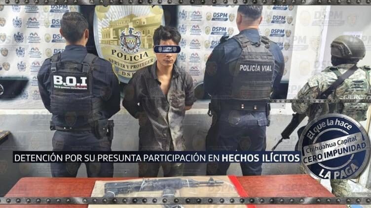 Policía Municipal y Célula BOI detuvieron a un joven con rifle AK-47 calibre 7.62 y tres cartuchos en la colonia Vistas Cerro Grande, al sur de Chihuahua, tras un reporte ciudadano al 9-1-1. El arma fue puesta a disposición de la FGR.
