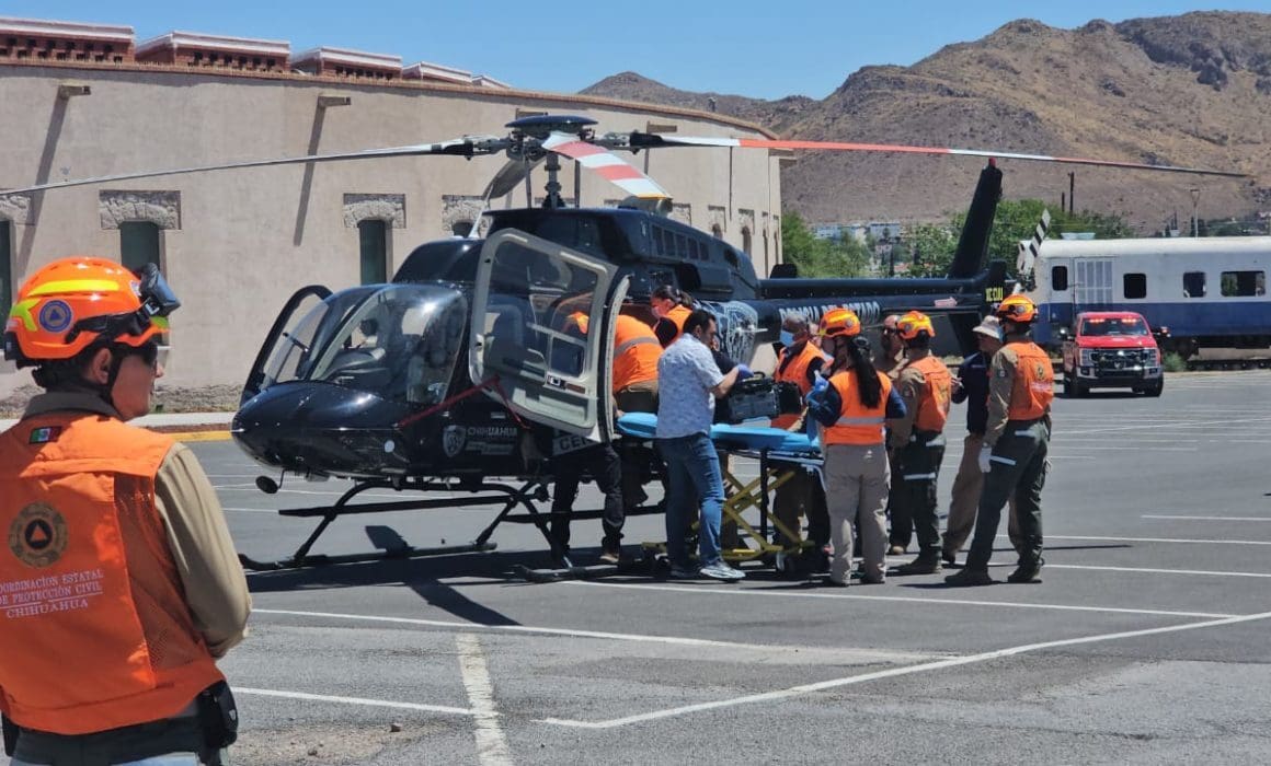 La SSPE coordina el traslado aéreo de un paciente con quemaduras severas de Juárez a Chihuahua.