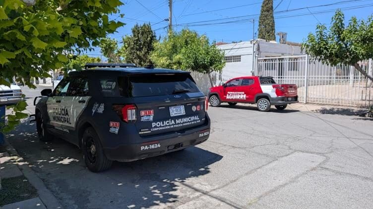 Un adulto mayor sufre el robo de 300 mil pesos en la colonia San Felipe de Chihuahua tras ser seguido desde una sucursal de Scotiabank.