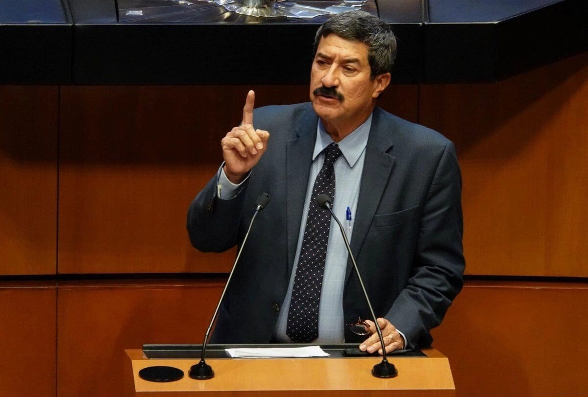 El exgobernador Javier Corral confirmó que no impugnará el cierre de la denuncia por presunto secuestro contra Maru Campos.
