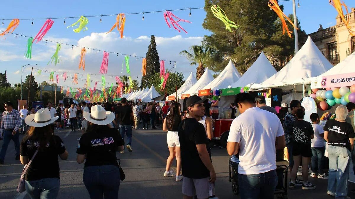 El Festival Antojos 2026 celebra este domingo su último día de actividades en Paseo Bolívar con gastronomía, música y productos locales.