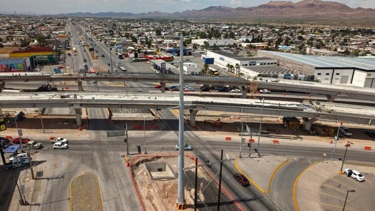 El Paso Superior de la Vialidad Los Nogales y avenida de las Industrias registra un avance del 78% y avanza hacia su etapa final de construcción.