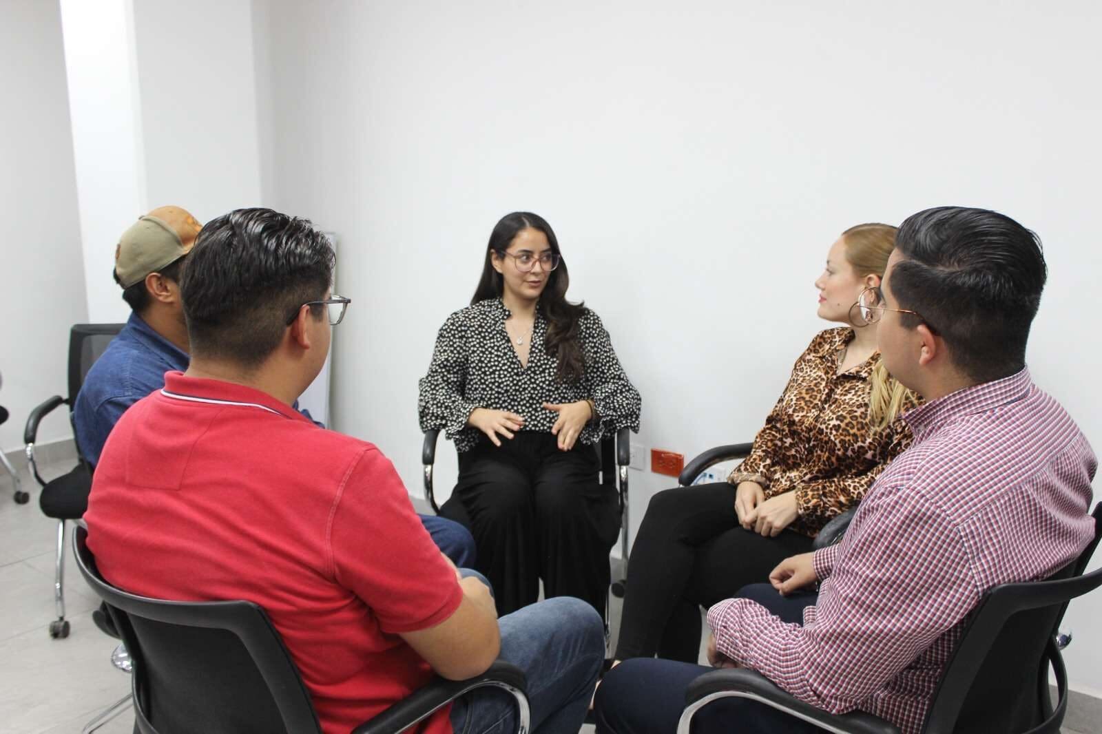 IMPAS invita a hombres de Chihuahua a un grupo de apoyo para promover la salud mental y el acompañamiento emocional.
