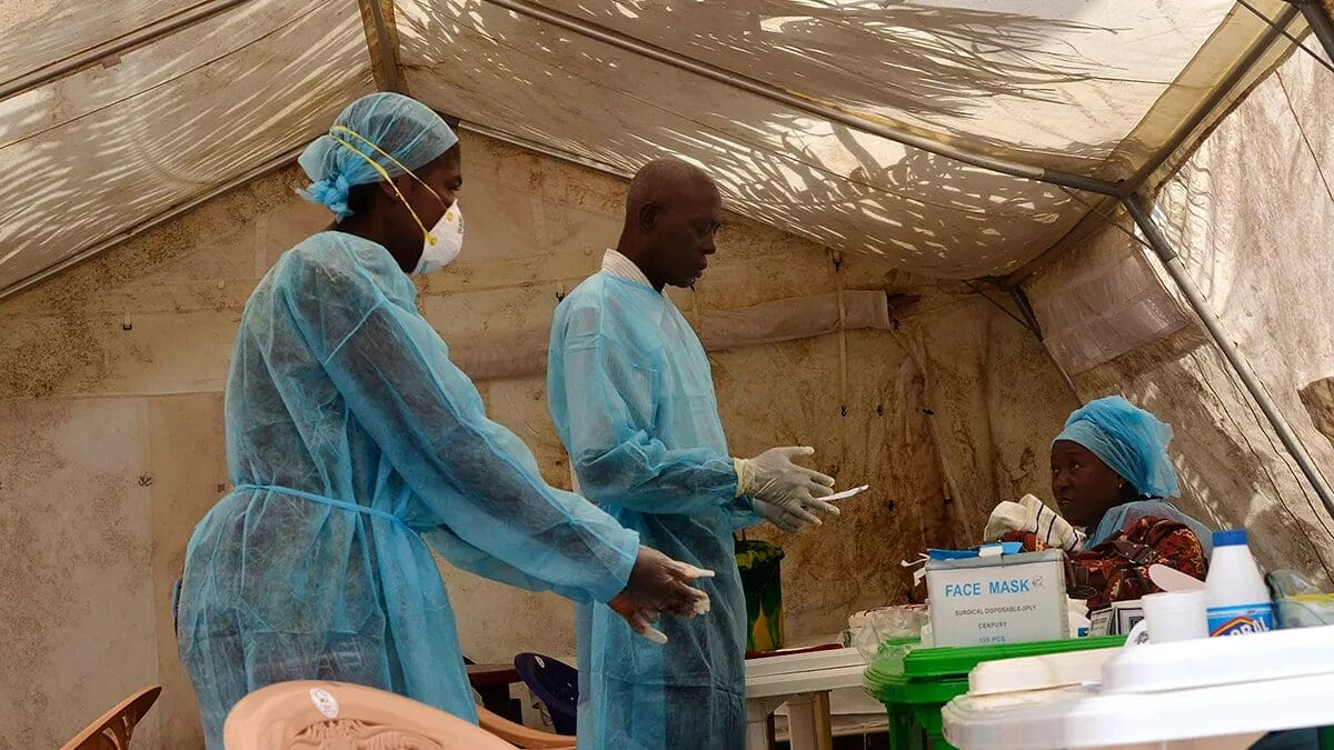 Trabajadores de salud en Estados Unidos denunciaron una capacitación insuficiente para enfrentar el brote de ébola que afecta a África.