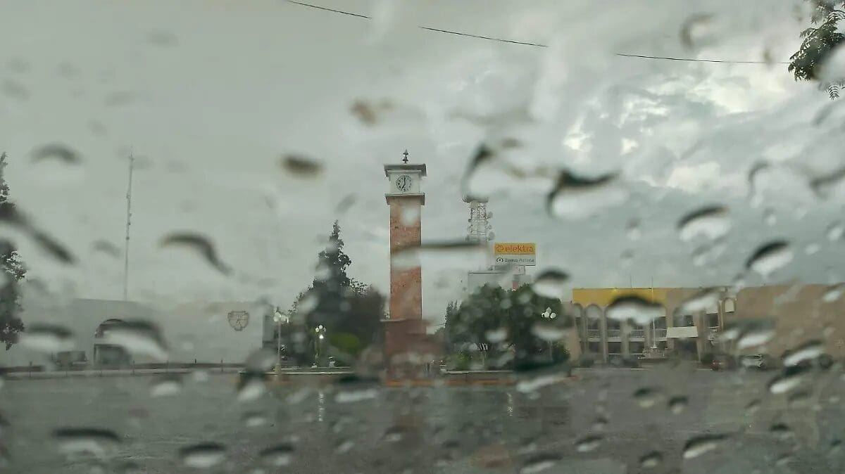 El SMN pronostica lluvias fuertes y muy fuertes para Chihuahua durante la primera mitad de la semana, con acumulados de hasta 150 milímetros.