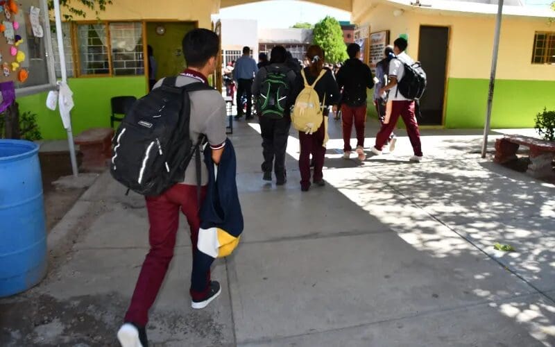 La SEyD de Chihuahua modificó las fechas de educación básica por la temporada de calor, fijando el fin de clases para el 6 de julio.