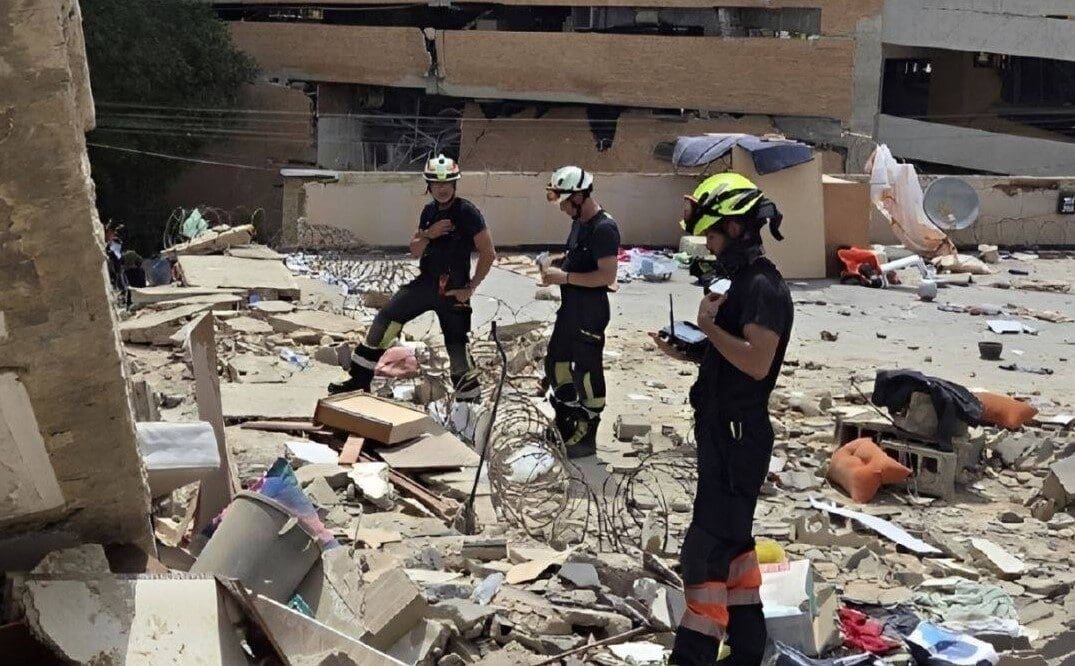 Venezuela elevó a 4.490 la cifra de fallecidos por los terremotos del 24 de junio; miles de personas permanecen en refugios temporales.