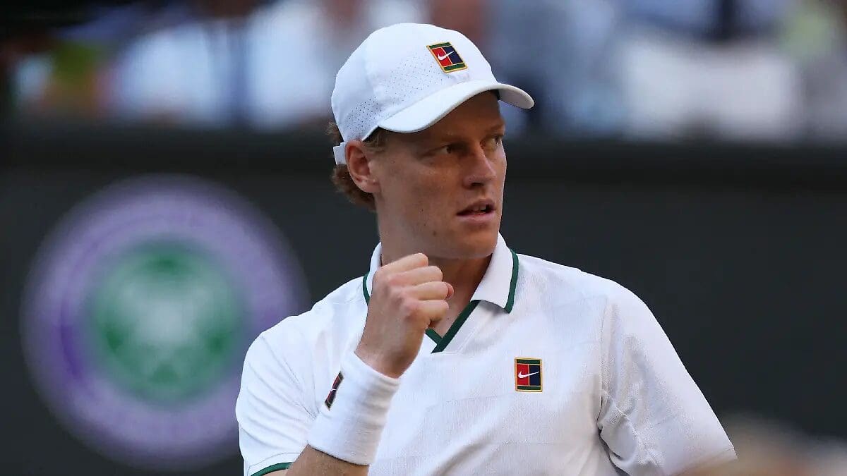 Jannik Sinner derrotó a Alexander Zverev y conquistó Wimbledon 2026 tras una intensa final de cuatro sets disputada en el All England Club.