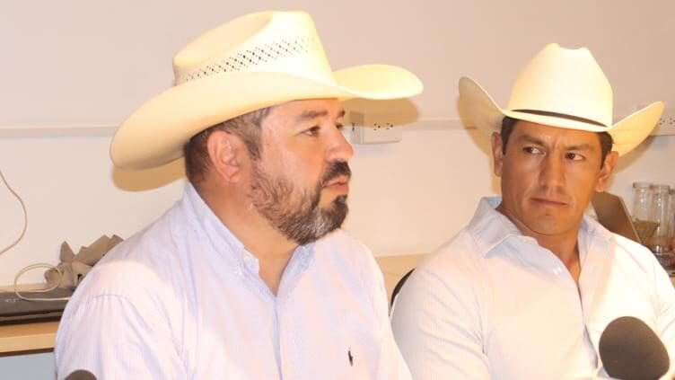 El Gobierno de Chihuahua confirmó el primer caso de gusano barrenador tras el análisis de larvas y anunció acciones para contener la plaga.