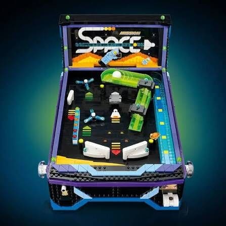 LEGO presentó una máquina Arcade Pinball completamente funcional con 2 mil 274 piezas. Conoce sus características, precio y fecha de lanzamiento.