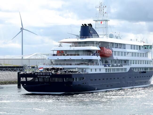 La OMS declaró oficialmente el fin del brote de hantavirus relacionado con el crucero MV Hondius, que dejó 13 casos y tres fallecidos.