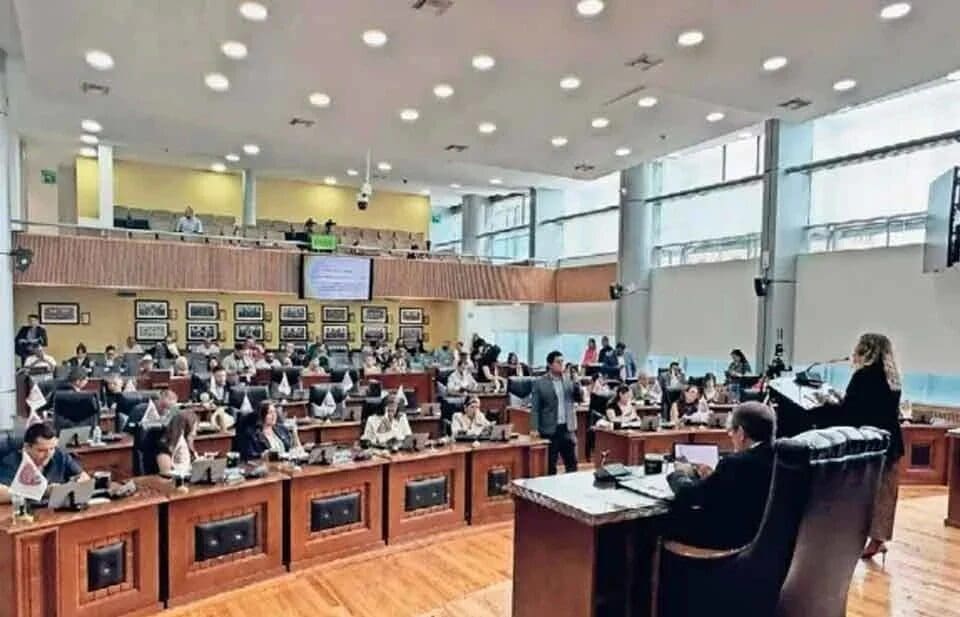 La Comisión de Programación, Presupuesto y Hacienda Pública aprobó el dictamen para autorizar un crédito de hasta 150 millones de pesos destinado a la primera etapa de Poniente 5.