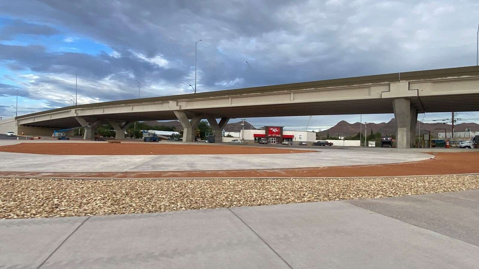 El Gobierno Municipal abrirá el 27 de julio la nueva glorieta de la carretera Aldama y Fuerza Aérea, mientras concluyen los trabajos del paso superior.