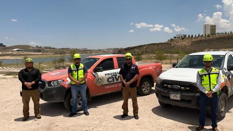 Protección Civil de Chihuahua llamó a evitar presas, ríos y arroyos durante la temporada de lluvias por el riesgo de accidentes y posibles sanciones.