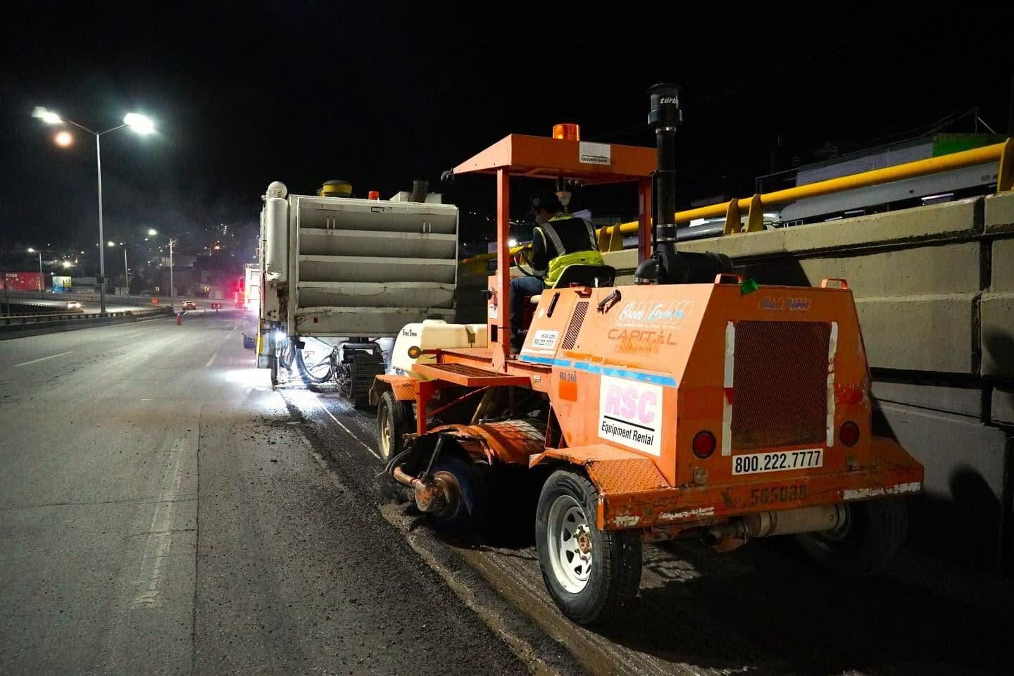 Iniciaron los trabajos de recarpeteo en el Periférico de la Juventud, entre Témoris y San Juanito, con labores nocturnas para reducir afectaciones al tránsito.