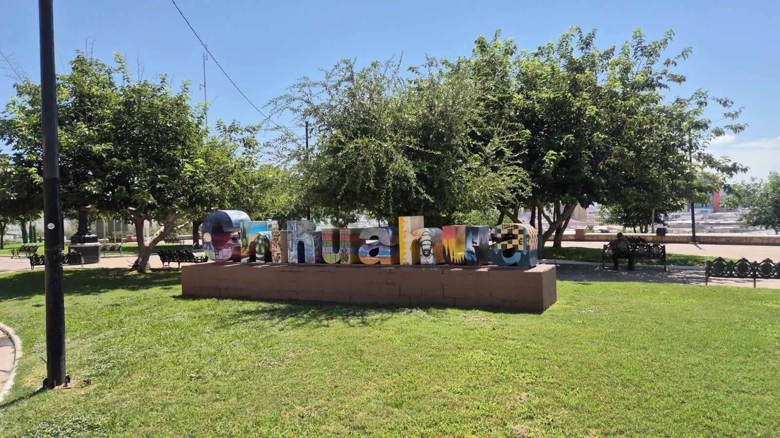 El Gobierno Municipal rehabilitó El Palomar con áreas verdes, alumbrado LED, césped renovado y la reactivación de su histórico reloj.