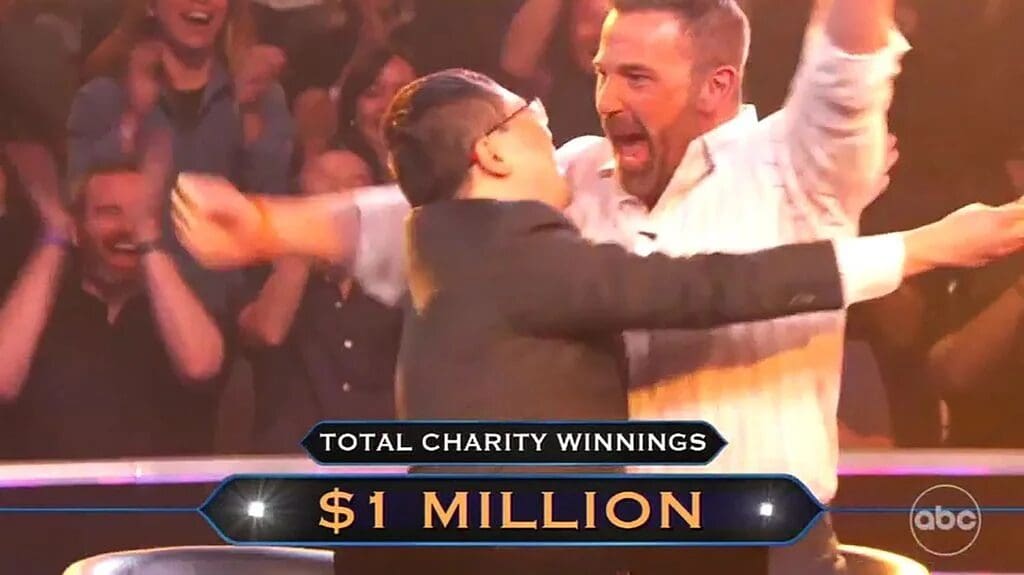 Ben Affleck ganó un millón de dólares en "¿Quién quiere ser millonario?" y anunció que donará el premio a su fundación Eastern Congo Initiative.