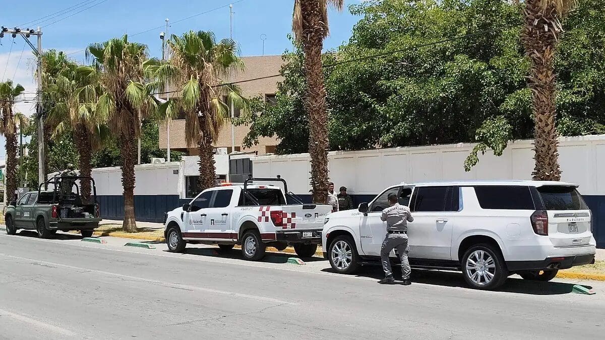 La DSPM reportó una disminución en robos de vehículos y negocios en Chihuahua, además de 325 personas detenidas durante junio.