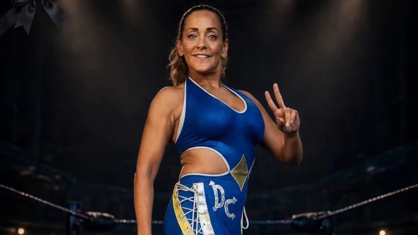 Muere a los 48 años Alma Corina Gutiérrez, Diana La Cazadora, exluchadora y reportera de televisión, tras una infección pulmonar.