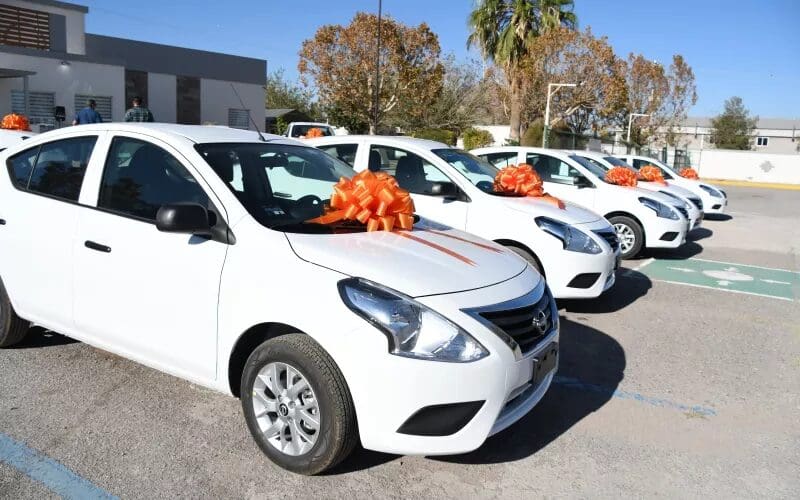 El Gobierno de Chihuahua adquirirá 14 automóviles nuevos para entregarlos como premios a docentes durante los festejos del Día del Maestro 2027.