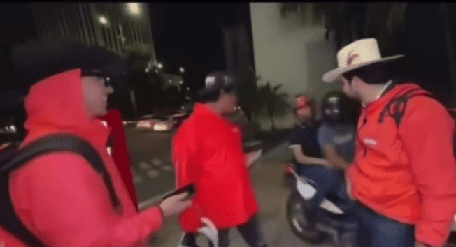 El influencer César Gastélum fue asesinado durante una transmisión en vivo en Culiacán; el ataque quedó registrado en video y ya es investigado por las autoridades.