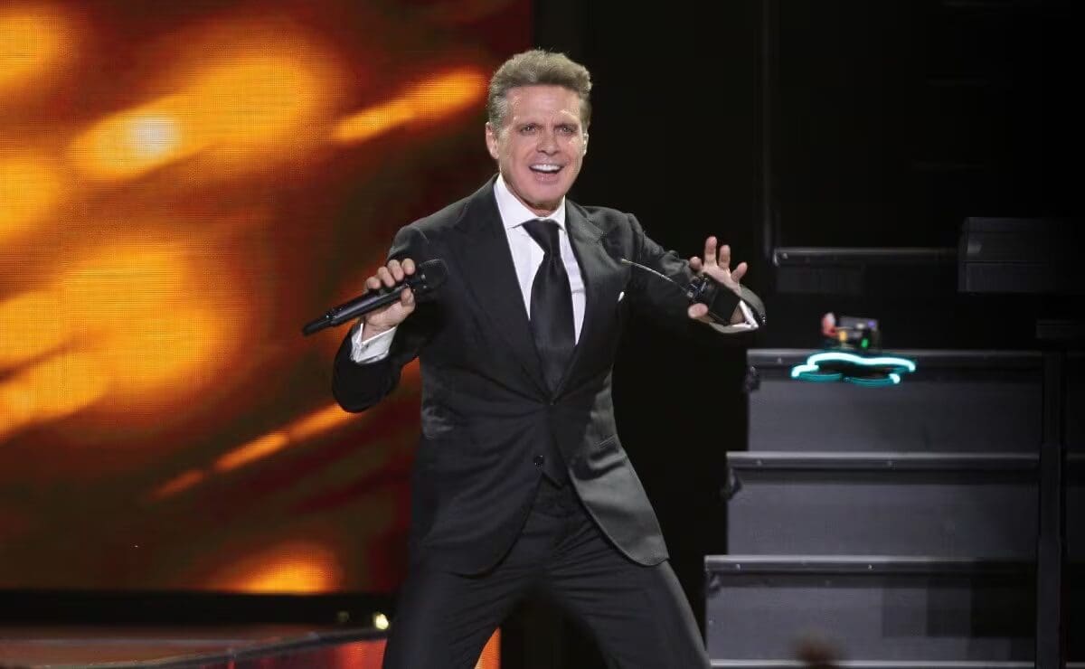 Luis Miguel confirmó el Tour 2027 con una nueva gira internacional, aunque todavía no revela ciudades, fechas ni detalles sobre la venta de boletos.