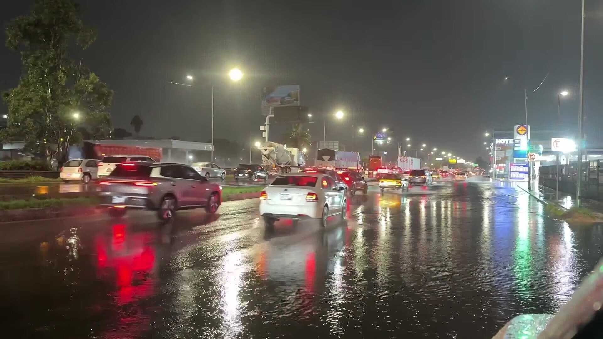 Protección Civil alertó por lluvias dispersas, moderadas y posibles chubascos este miércoles en Juárez, el norte, noroeste y Sierra de Chihuahua.