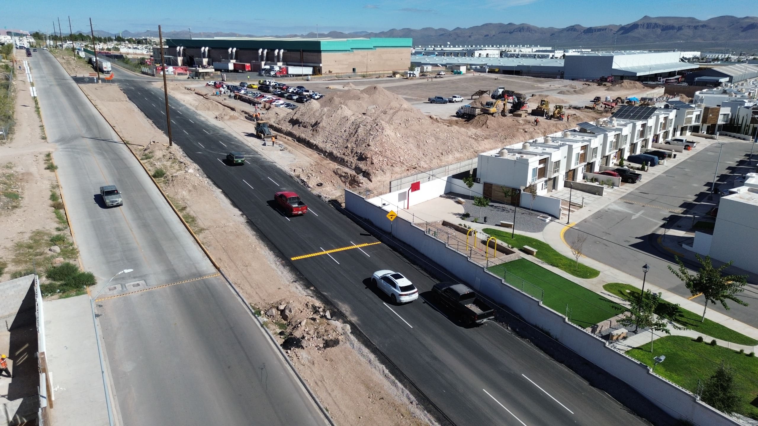 Reabren calle Abolición de la Esclavitud como ruta alterna por obras en el norte